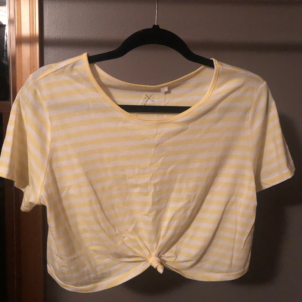 Pac Sun Crop Top